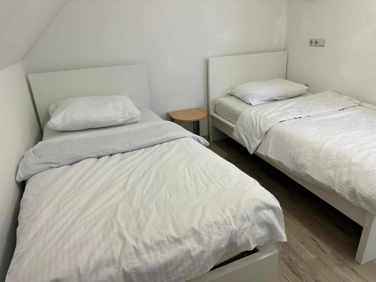 Upper-House Goldener Hirsch Hotell Aystetten Exteriör bild