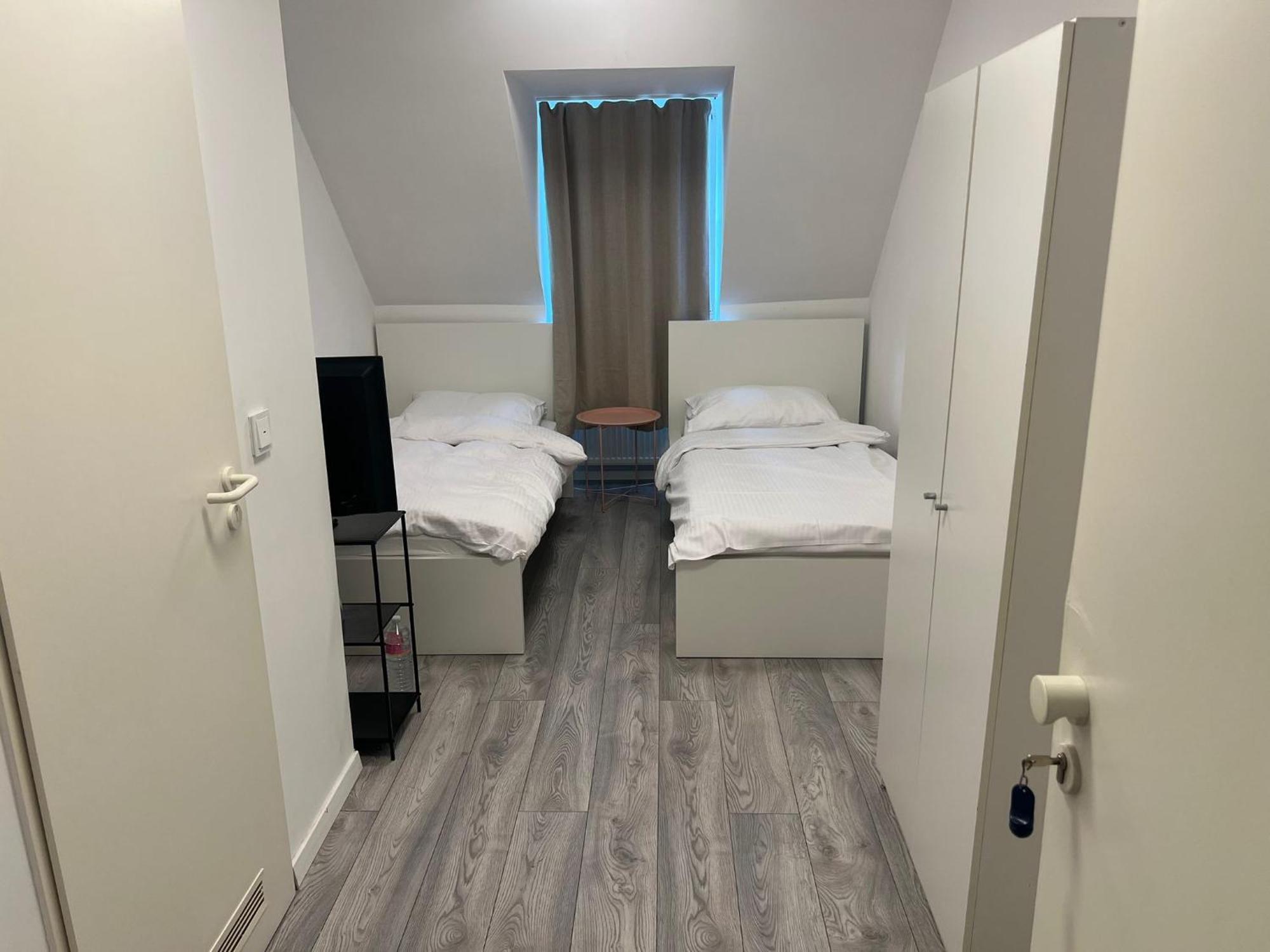 Upper-House Goldener Hirsch Hotell Aystetten Exteriör bild