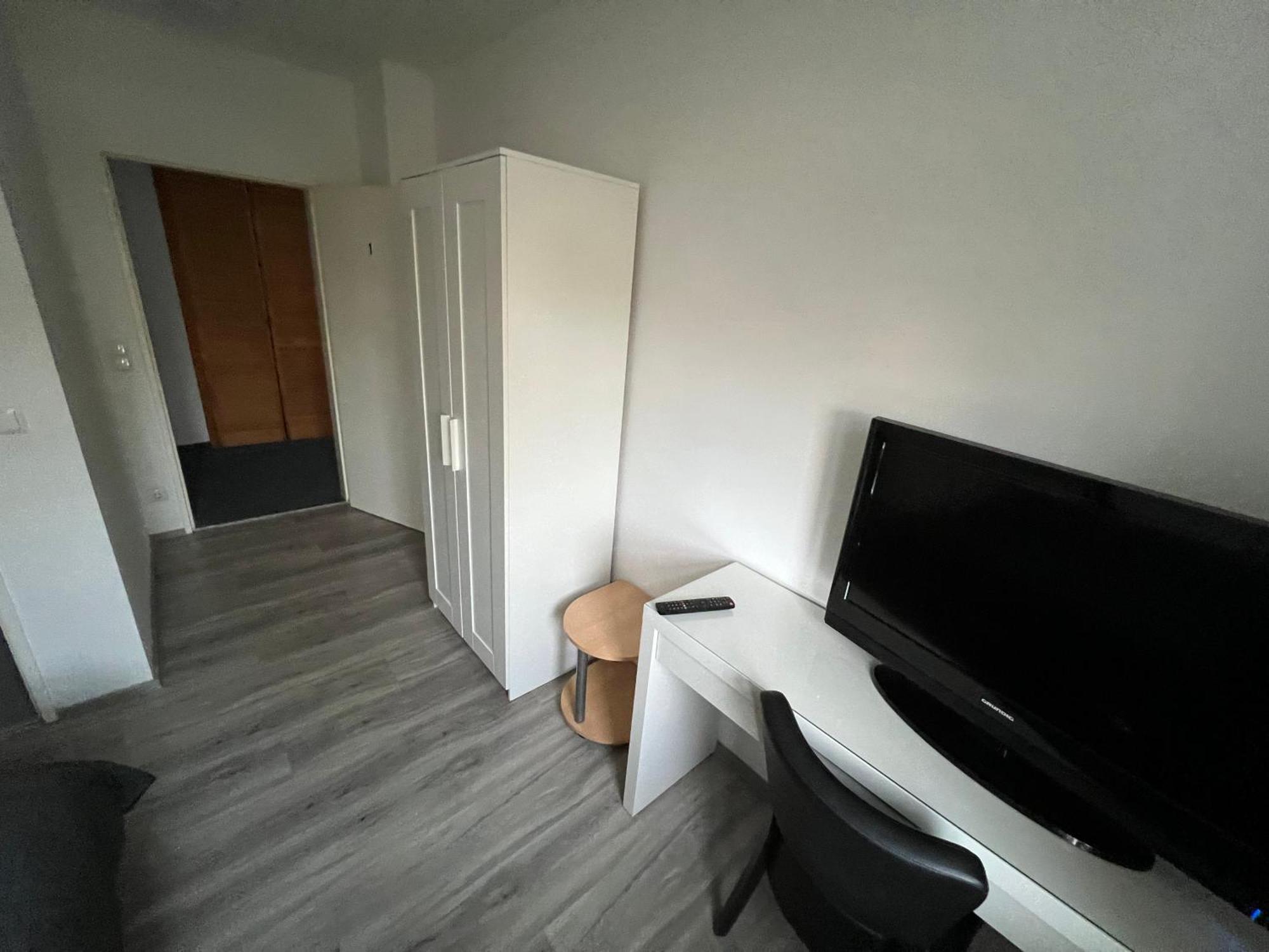 Upper-House Goldener Hirsch Hotell Aystetten Exteriör bild